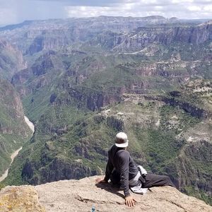 Meet your Posher, Miguel